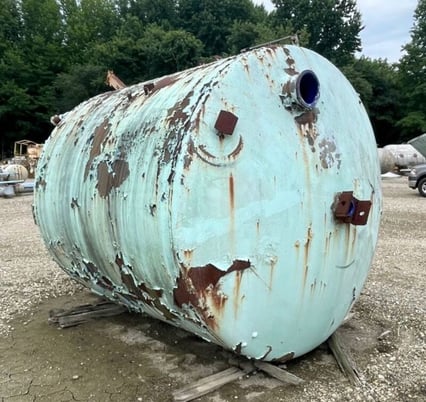 4000 gallon Pfaudler, glass lined tank, rated 15 psi internal - Image 3