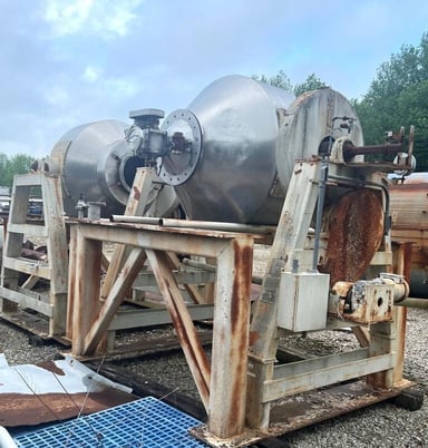 30 cu.ft. Gemco, double cone blenders, Stainless Steel, rated 125 lb/cu.ft., 4" rotary airlock valve (2 - Image 6