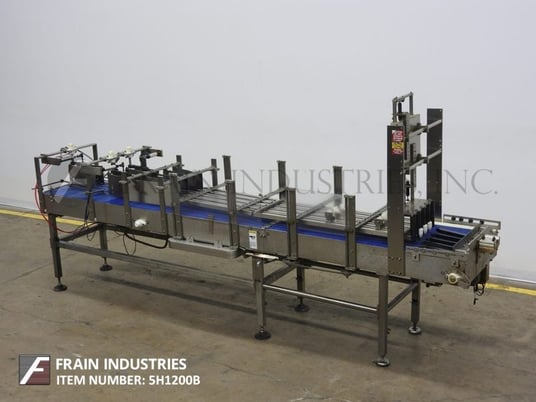 23-3/4" W x 94" L Modern, Stainless Steel, 1 to 4 lane, Intralox  style belt, accumlation table - Image 5