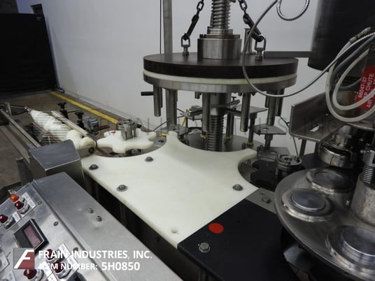 MRM Elgin / Zalkin, Stainless Steel, Monoblock 12 head filling and 8 head capping system, worm screw to star - Image 2