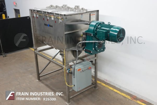 60 cu.ft. Marion #HPS4272, 316 Stainless Steel paddle mixer, three section hinged lid, safety grates, 72" L x - Image 5