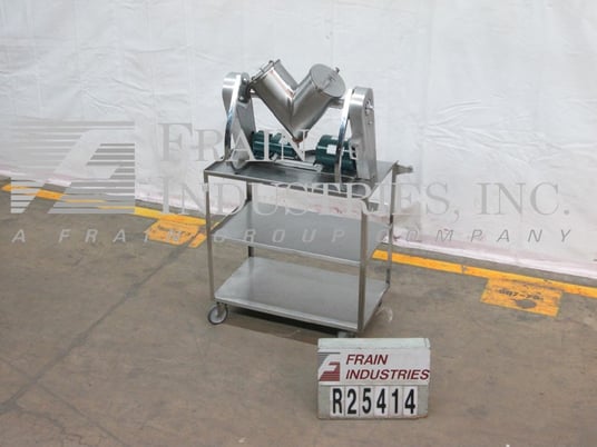 .26 cu.ft. Patterson #LSB, Stainless Steel, 8 quart, table top twin shell mixer, screw down covers, 3" x - Image 4