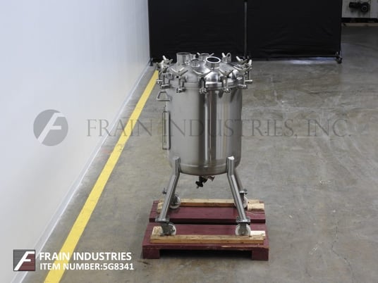 52.8 gallon Precision Stainless Tank Reactor, 200 liter, 316L Stainless Steel, 40 psi, bolt down dome top - Image 4
