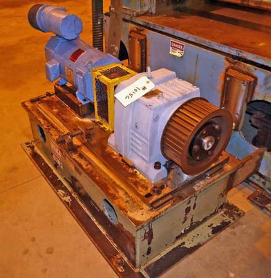 8 Stand, Michigan, 3.25" shafts, 40" roll space, 15 HP DC motor, #10156 - Image 2