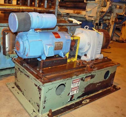 8 Stand, Michigan, 3.25" shafts, 40" roll space, 15 HP DC motor, #10156 - Image 3