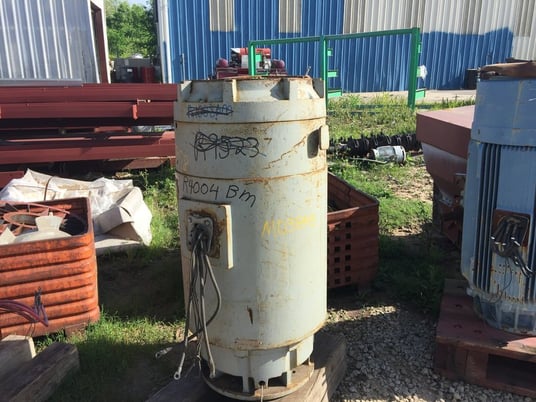 200 HP 1780 RPM General Electric, Frame 6288PZ20, TEFC, VSS, vertical solid shaft, 460 Volts - Image 1