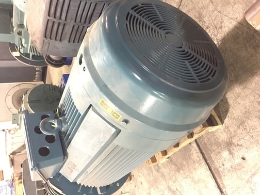 300 HP 1785 RPM Weg, Frame 5008TD, TEFC, 342 amp, 460 Volts - Image 4