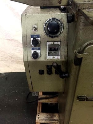 Schenker #KA-1B, staple machine - Image 4