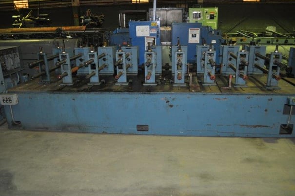 18 Stand, CMC, rollformer, 32" roll space, 2" dia.shafts, 18" horiz. centers, 40 HP,good - Image 6