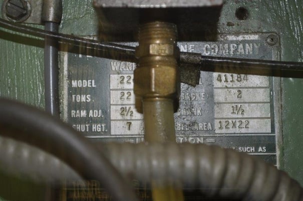 22 Ton, Perkins #22S, 2" stroke, 7" Shut Height, 12" x 22" bed, 200-800 SPM, air clutch & brake - Image 4