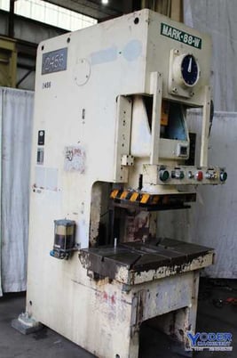 88 Ton, Seyi #MK88, OBG press, 5.9" stroke, 40-75 SPM, 13" die hght, 3.1" adj., 1992, #67680 - Image 2