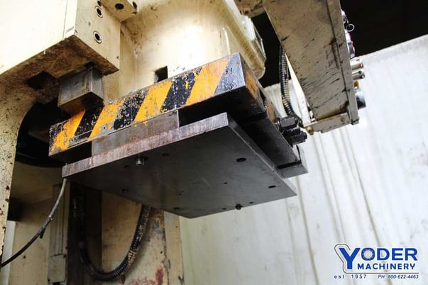 88 Ton, Seyi #MK88, OBG press, 5.9" stroke, 40-75 SPM, 13" die hght, 3.1" adj., 1992, #67680 - Image 10