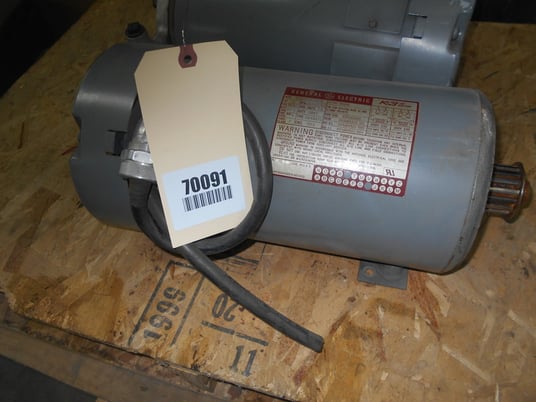 Image 1 for 1.5 HP 2500/3000 RPM General Electric, Frame 148ATC, TEFC, 180VA, 100/200VF