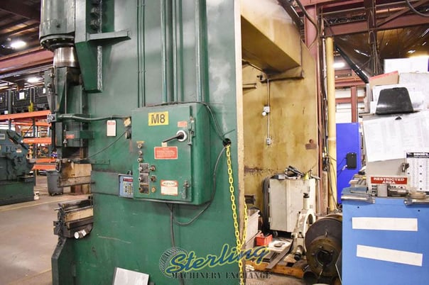 Image 3 for 600 Ton, Pacific #600-12, hydraulic, 12' overall, automatic gauge G-24 single axis CNC Back Gauge, #C5141