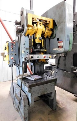 Image 1 for 60 Ton, Bliss #C-60, OBI mechanical press, 6" stroke, 13-3/4" Shut Height, 3" adjustment, Ross air valve, air clutch, air brake, S/N H68775