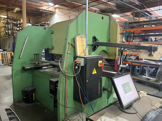 Image 2 for 100 Ton, Guifil #PE100, hydraulic press brake, up-acting, 8' overall, 86" between housing, 16" throat, Automec CNC 1000 controller, Automec Back Gauge