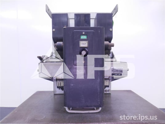 Image 1 for 1600 AMPS, WESTINGHOUSE, DB-50, MANUALLY OPERATED, DRAWOUT 3P SA SURPLUS003-325