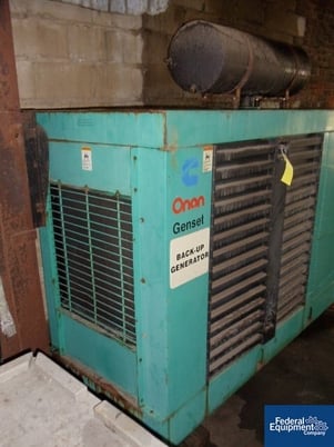 Image 3 for 60 KW Onan #60ENA, generator set, Natural gas, dual rated for 1 phase, 40 KW, 40 KVA, 120/240 Volts, 3 phase, 60 KW, 120/480 Volts, 647 hours, #35156