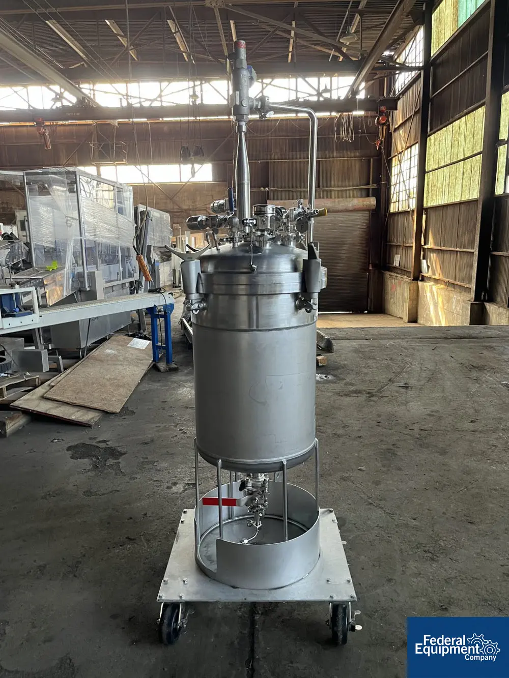 26.42 gallon Alloy Products, Receiver Tank, 316L Stainless Steel, 100 liter, 15 psi & full vacuum @ 212°F - Image 5