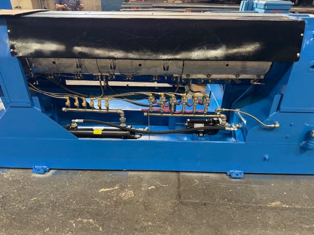 6" Davis Standard #600S, Thermatic extruder, 30:1 L/D, water cooled, non-vented, new 300 HP WEG AC motor & - Image 2