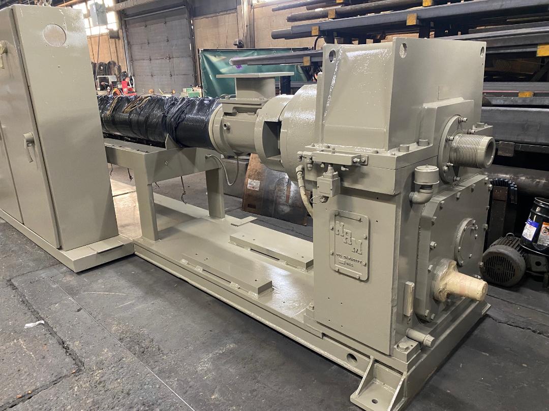 6" NRM, extruder, 30:1 L/D, vented, air cooled, 8 zone barrel, 400 HP US Motors AC, WEG CFW11 drive, 14 zone - Image 3