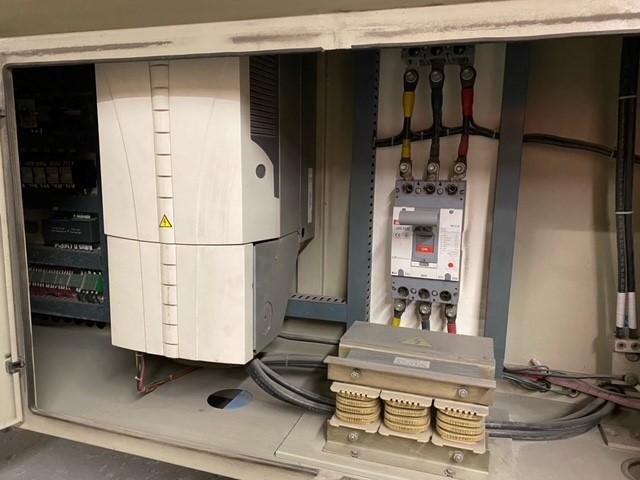 3.6" Jinhu, twin screw extruder, 92mm, 150 HP, ABB drive, spare distributor & reduction gearboxes, 1288 - Image 7