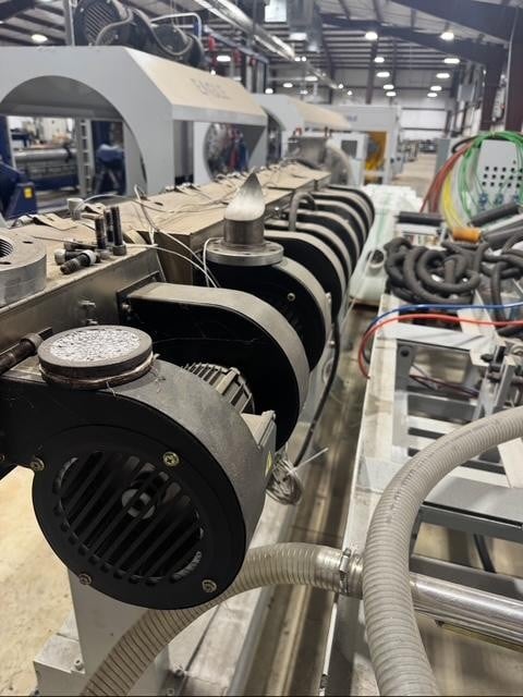 Eagle #190/38-125/25, HDPE pipe extrusion line, dual single screw, NEW - Image 3
