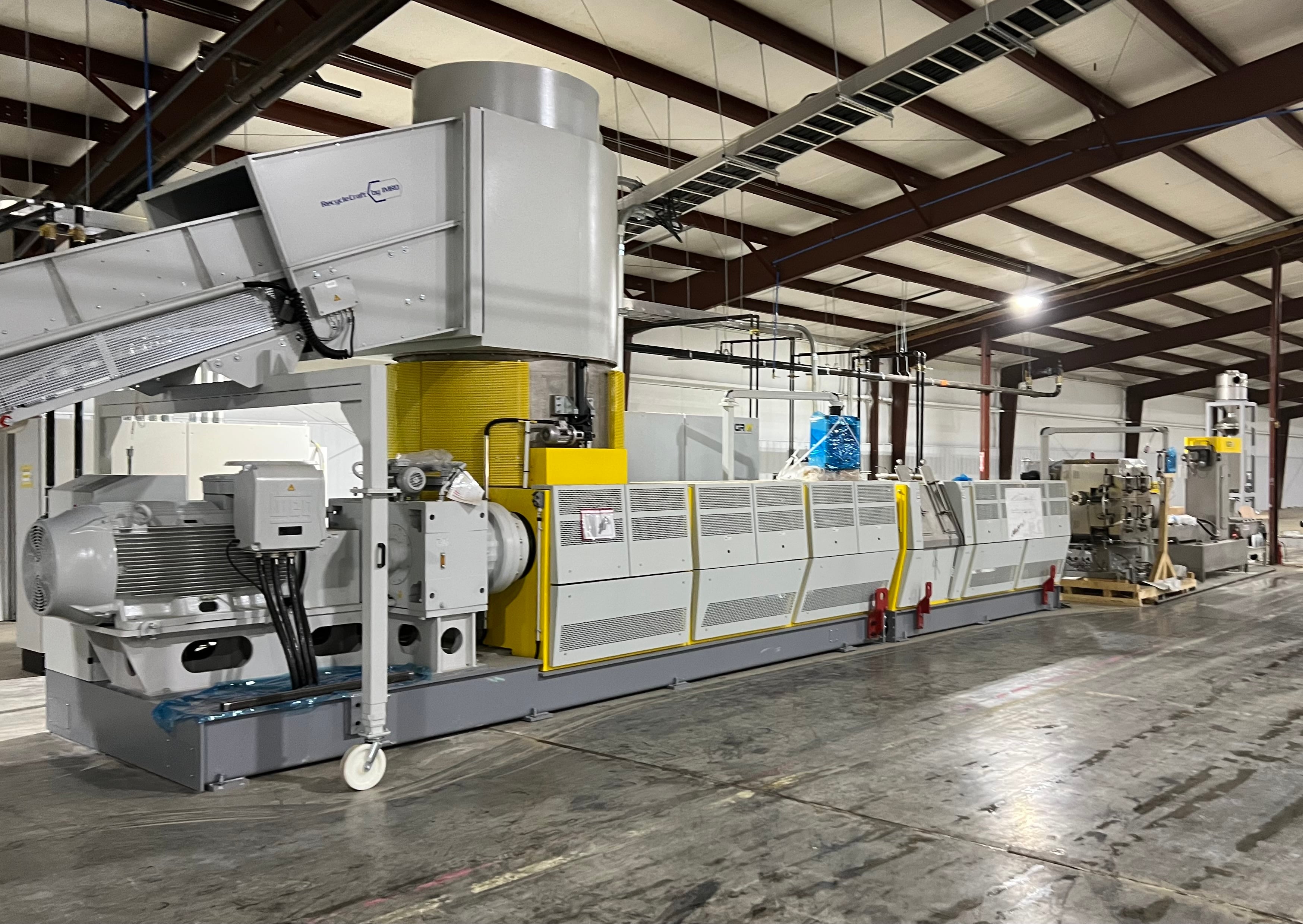 NGR #C-GRAN-165-170-V-HD, recycling pelletizing system, cutter compactor, 2,230-3,700 lb/hr, roll feeder - Image 1
