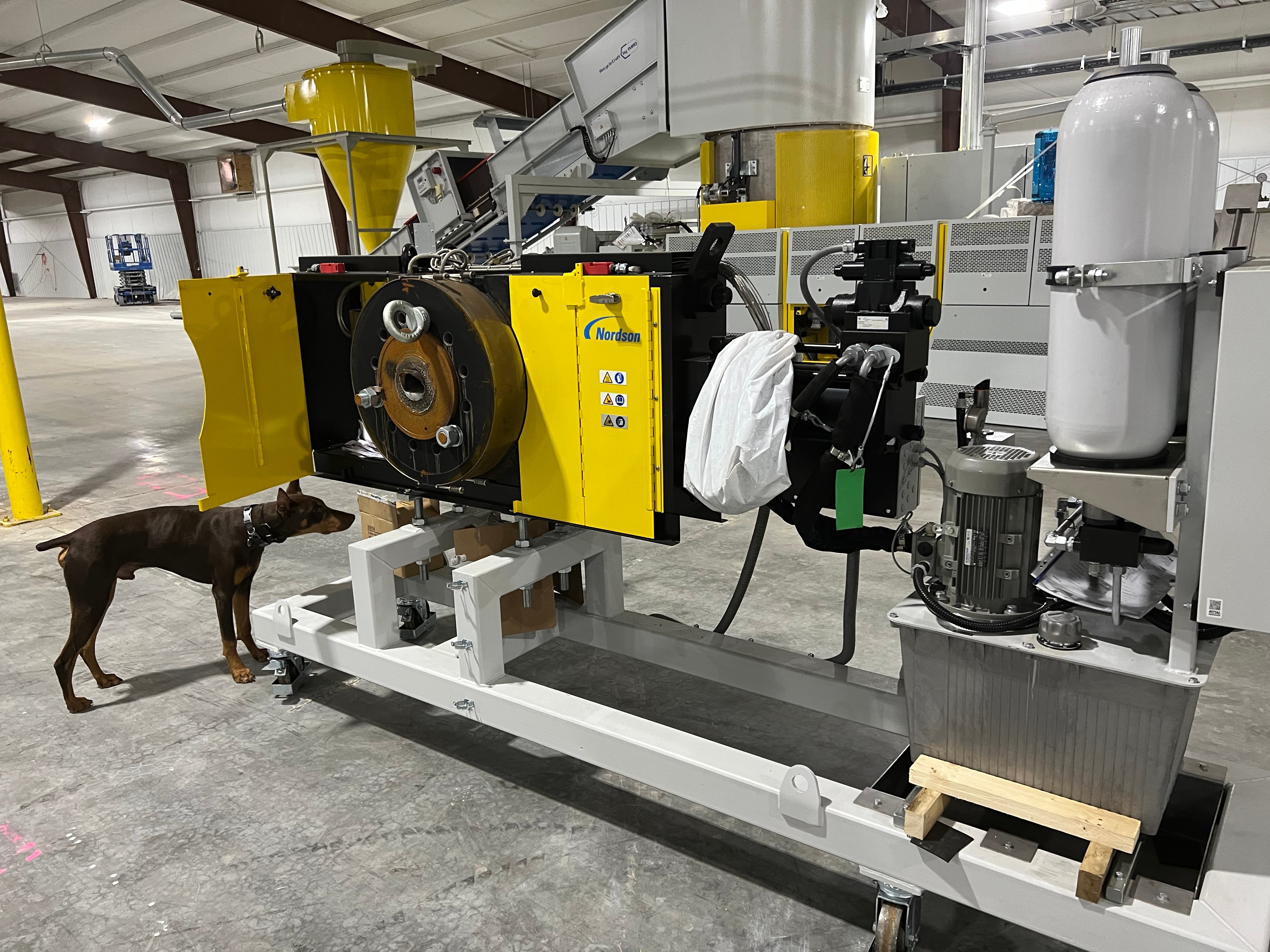NGR #C-GRAN-165-170-V-HD, recycling pelletizing system, cutter compactor, 2,230-3,700 lb/hr, roll feeder - Image 4