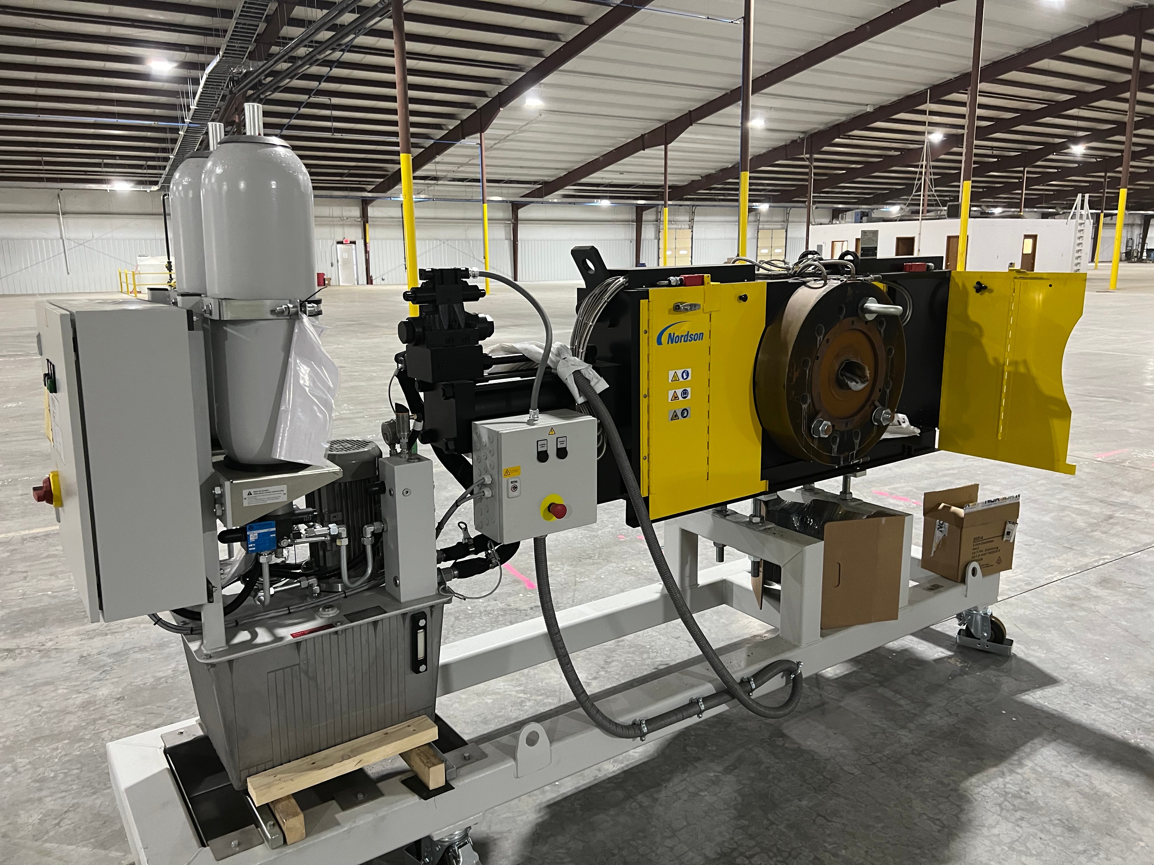 NGR #C-GRAN-165-170-V-HD, recycling pelletizing system, cutter compactor, 2,230-3,700 lb/hr, roll feeder - Image 5