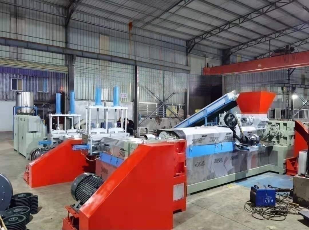 American Tuff Stock, three stage shredder, NEW - Image 1
