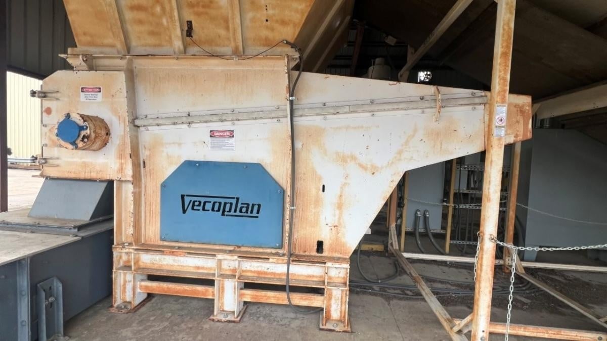 Vecoplan #RG70/200-K-FF, single shaft shredder, 72" x 82" opening, 20" diameter rotor, 84 cutters, infeed - Image 2