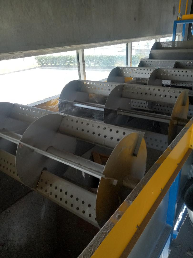 Amstar Machinery, bottle wash system, RDAF-030 dissolved air flotation, TS1000 friction washer, screw - Image 2