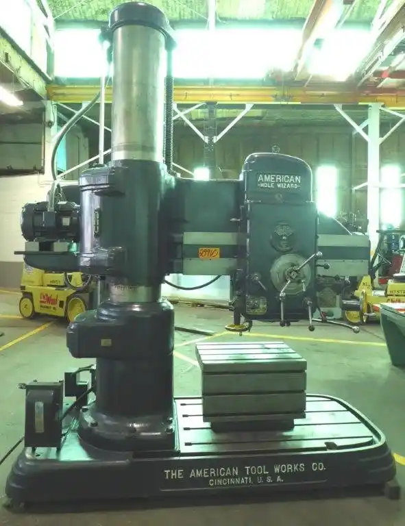 4' -15" American #Hole-Wizard, 18" Z, 20-1600 RPM (32 Steps), 20 HP, 5MT, 30" x24"x20"tbl - Image 1