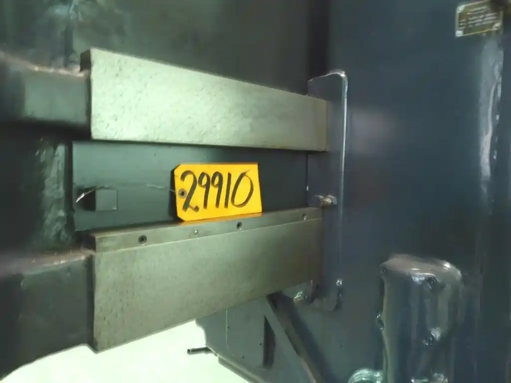 4' -15" American #Hole-Wizard, 18" Z, 20-1600 RPM (32 Steps), 20 HP, 5MT, 30" x24"x20"tbl - Image 10