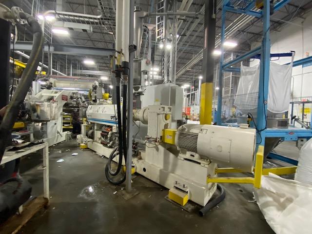 3.5" PTI #3500, extruder, 90mm, 32:1 L/D, dual bolt screen changer, Maag gear pump, static mixer, PET screws - Image 4