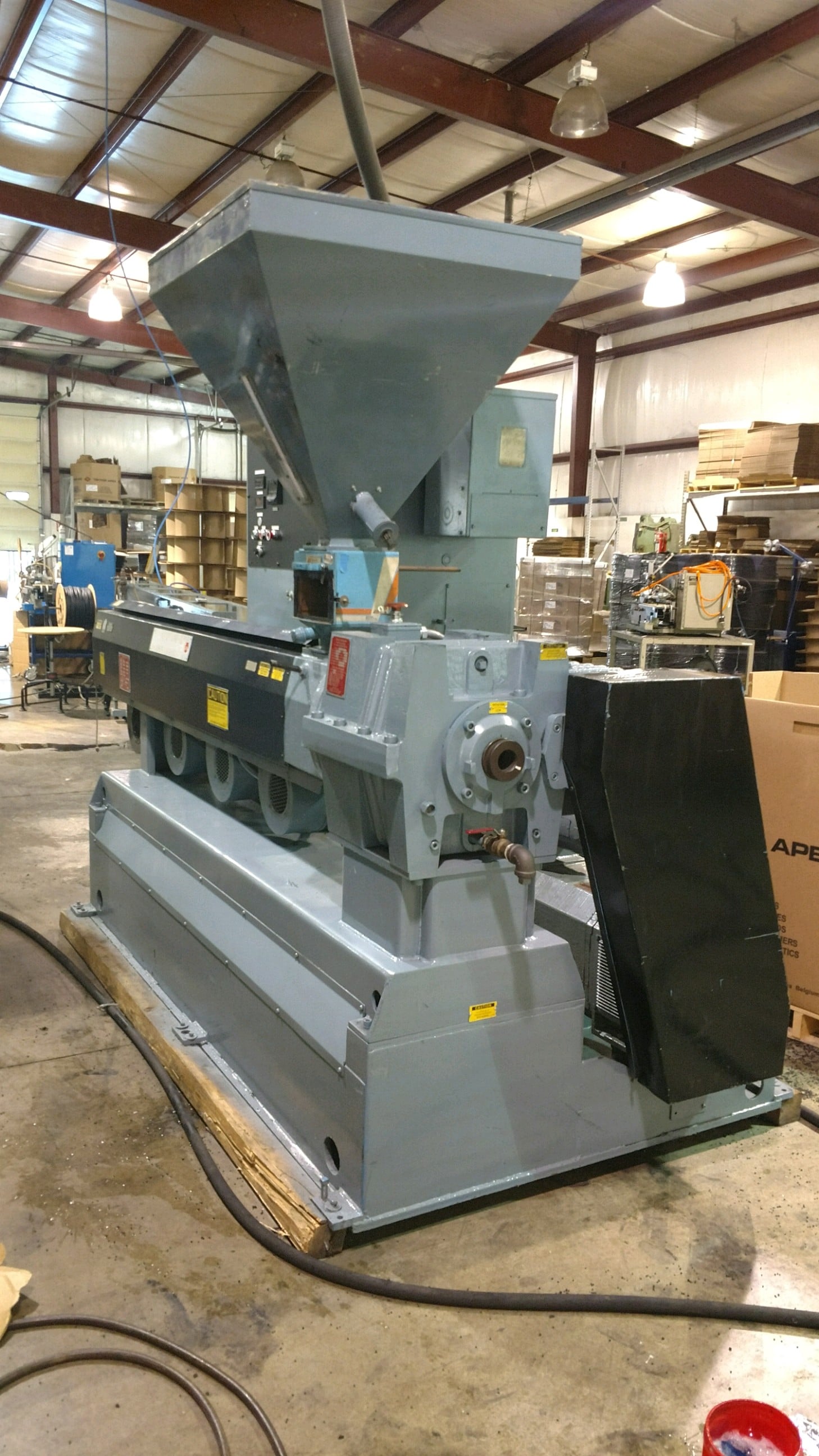 3.5" Davis Standard #DS35, extruder, drive replaced 2016, extra barrel & general purpose screw - Image 10