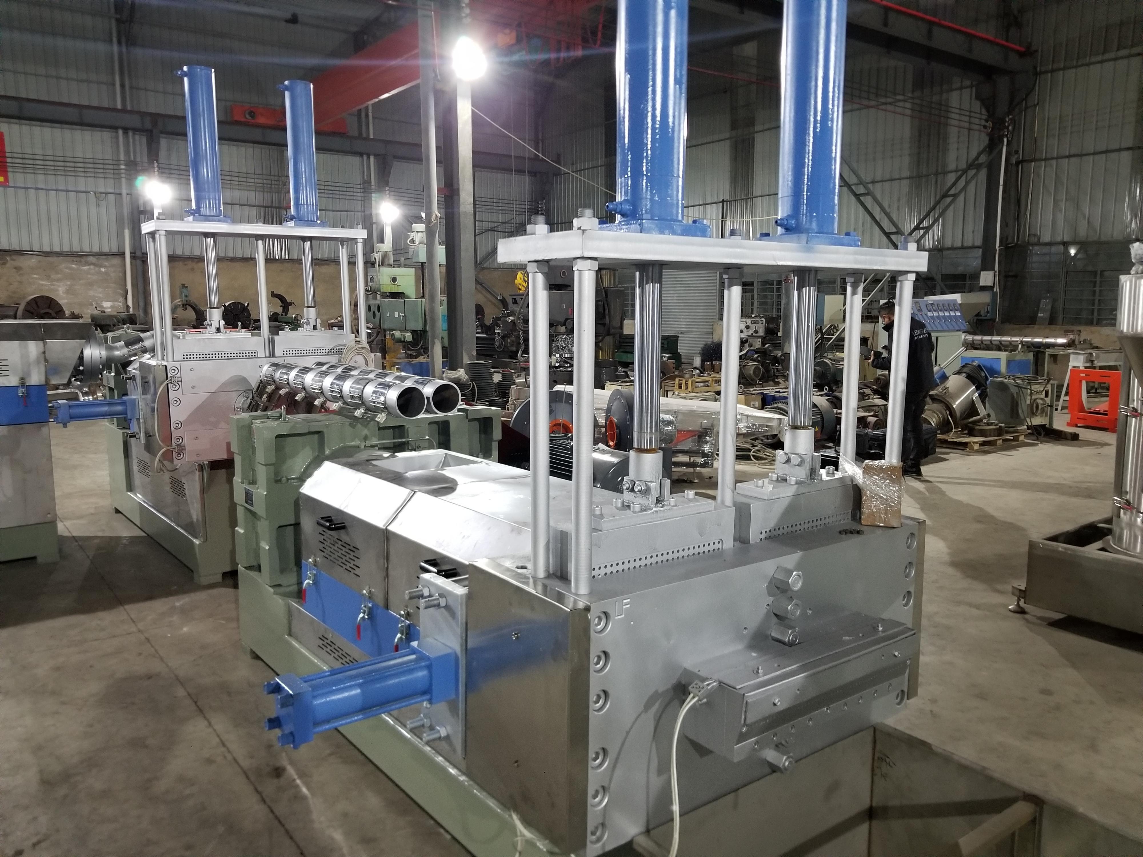 American Tuff Stock, plastic granulator, NEW - Image 1