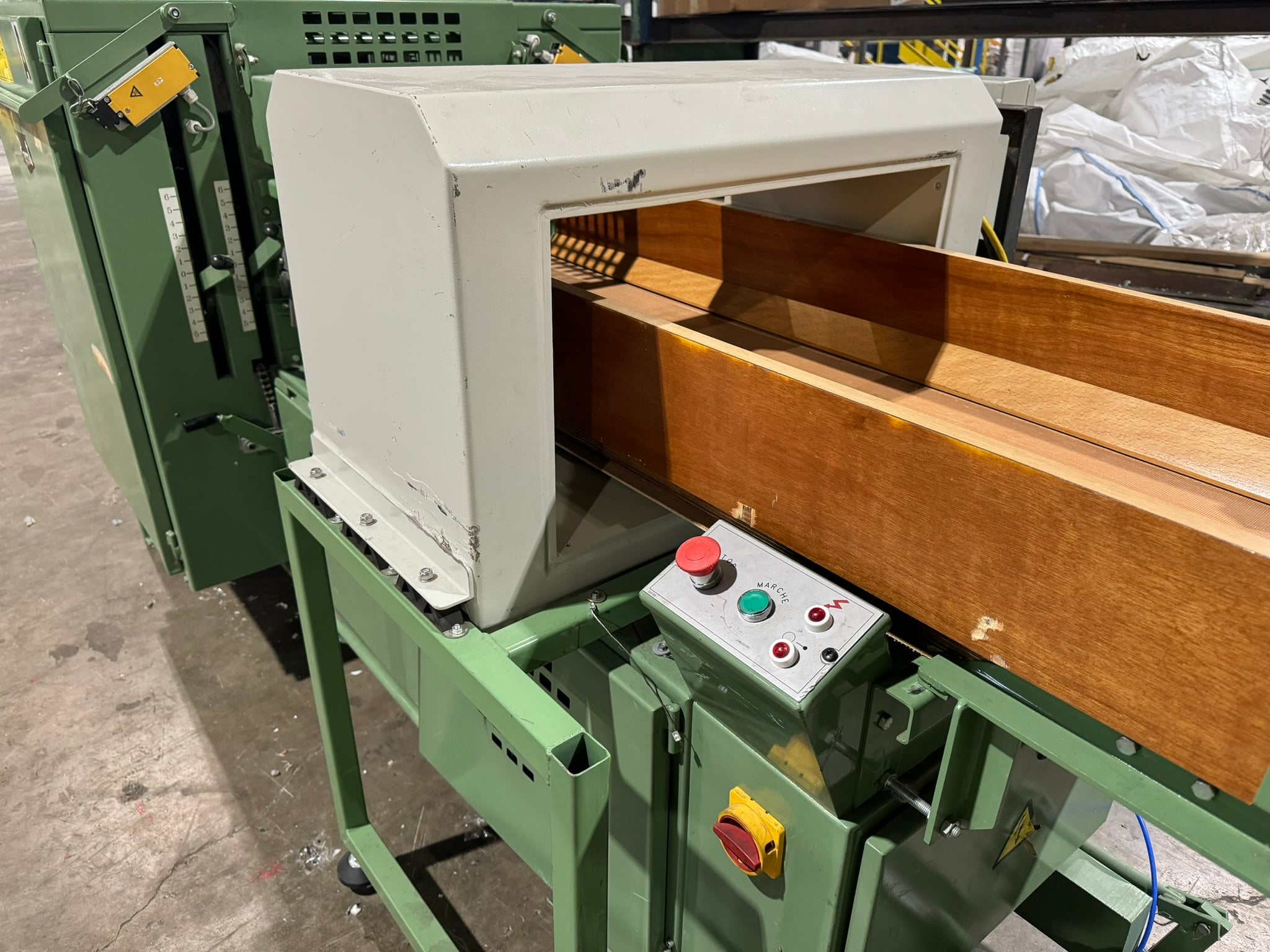 Pierret #G45L, guillotine cutter, metal detector - Image 4