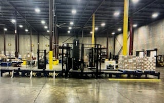 Lantech #QA-Auto, orbital pallet wrapper, 4,000 lb. capacity, automatic film cut-off, 250% pre-stretch - Image 1