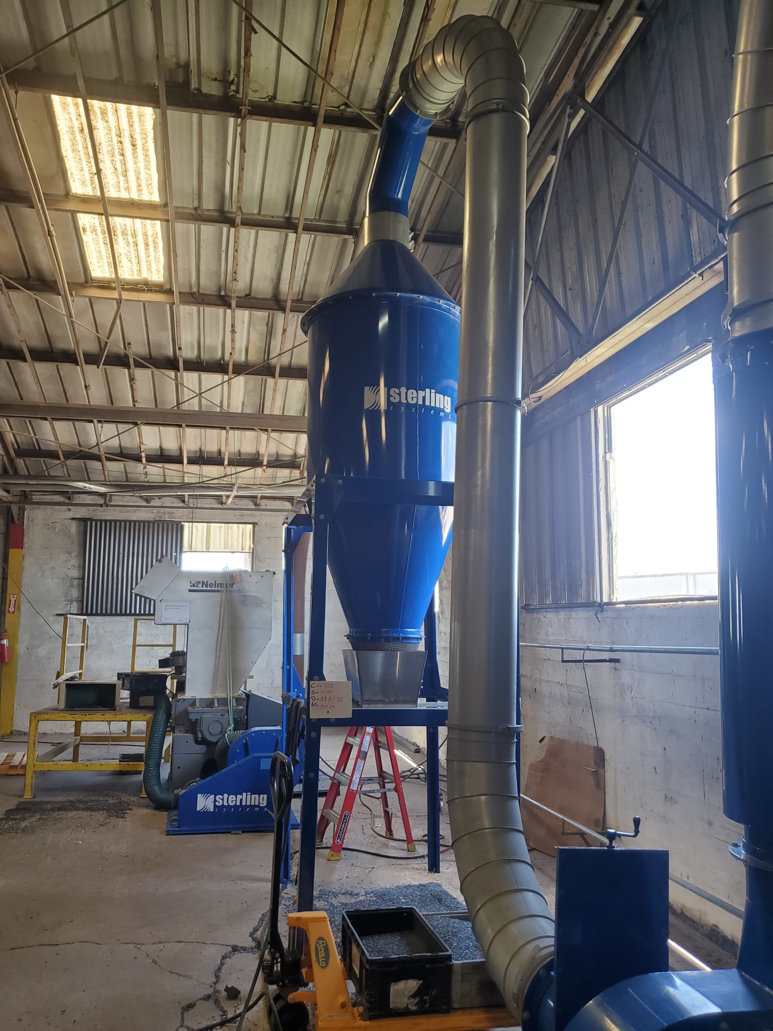 Sterling #3210, elutriation system, 2,400-3,200 lb/hr, infeed & take off blowers, primary & secondary - Image 1