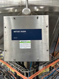 12000 gallon A & B Process, jacketed mix tank, 304L Stainless Steel, load cells, 3 HP mixer, spray balls, 2019 - Image 8