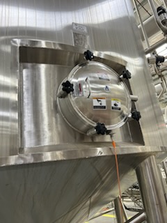 12000 gallon A & B Process, jacketed mix tank, 304L Stainless Steel, load cells, 3 HP mixer, spray balls, 2019 - Image 10