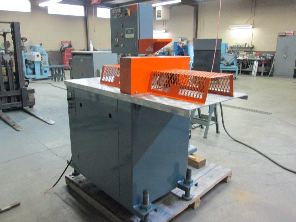 Conair Gatto #UC-4-18, traveling up cut saw, 1 HP, 3/4 HP dust collector - Image 3