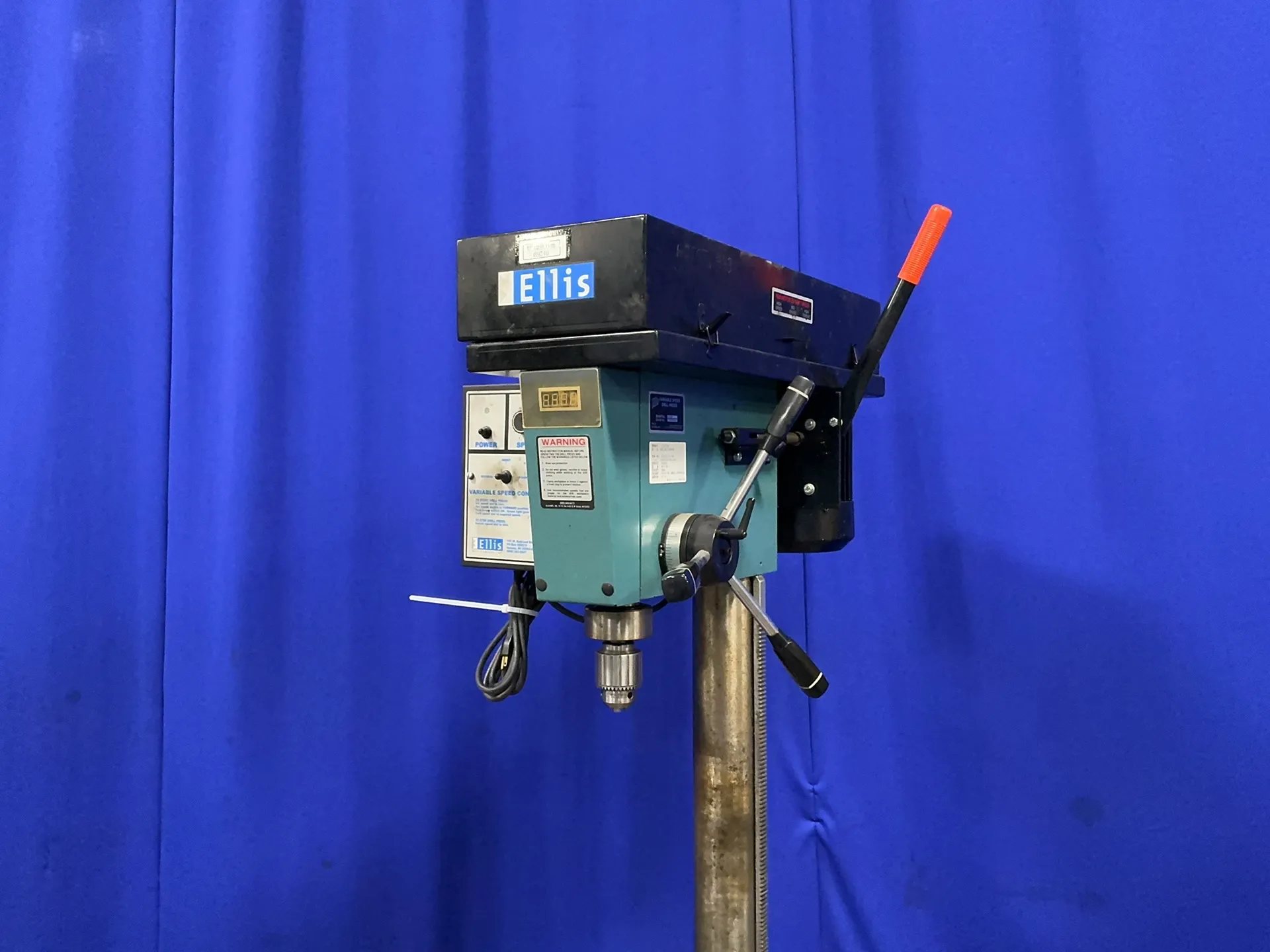 20" Ellis #9500, drill press, 13" x 15" table, 1-1/2 HP, 1720 RPM, 5.3 A, 230 V. - Image 1