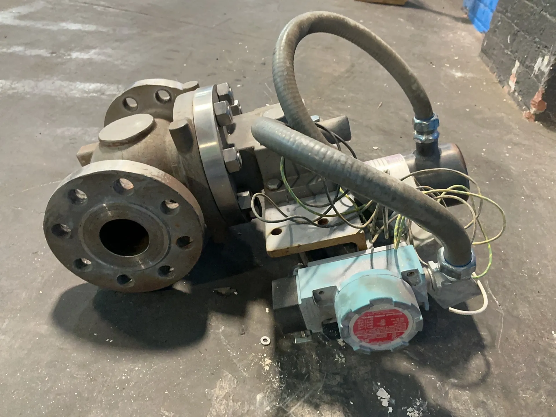 2" Leslie Controls #SC23-VAR-10, Laurence Soli-Con electrically actuated rotary shaft solenoid valve - Image 6