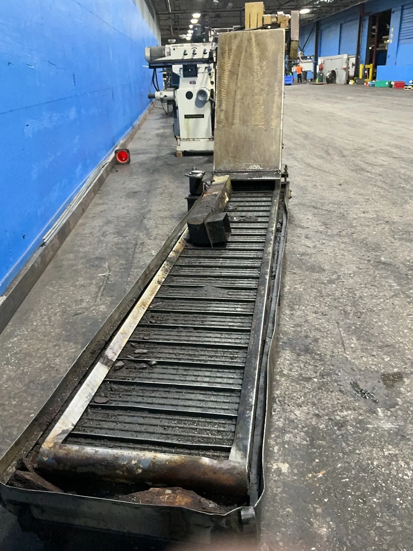 22.5" Henning #LC-2000-H, chip conveyor, 138" flat length, 61" rise, 22.5" flat width, 14" flat height, 1" - Image 4