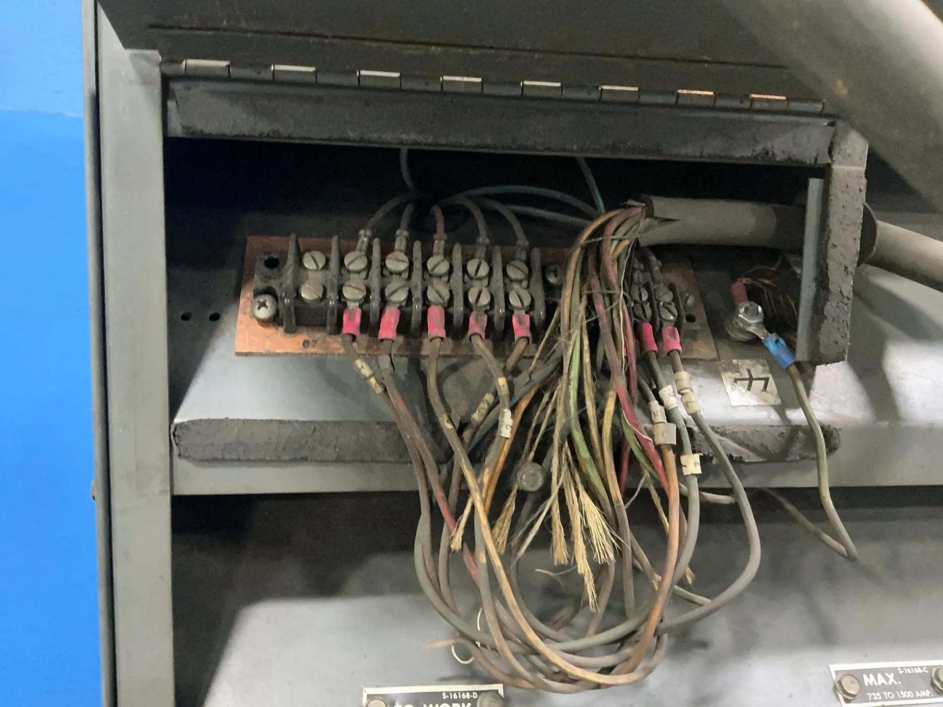 1200 Amps, Lincoln Electric #IDEALARC-AC-1200, welder, 90 max. OCV, 162/209 A, cables, 460 V. - Image 2