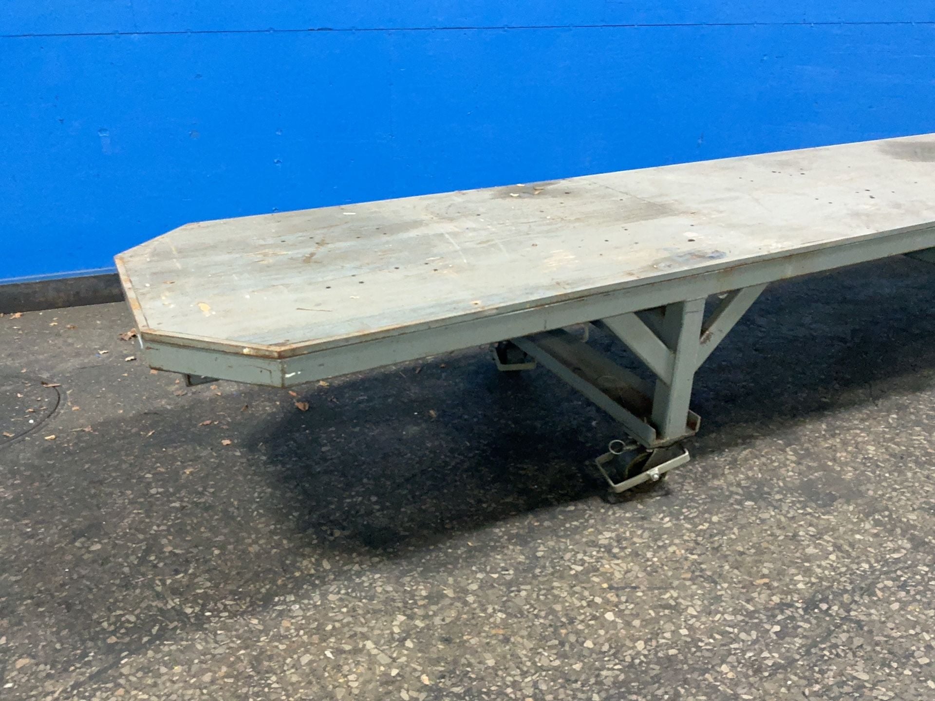6,900 lb. Yankee Engineering, Material Handling Dolly, 253" x 40" x 30", 4 wheel - Image 2