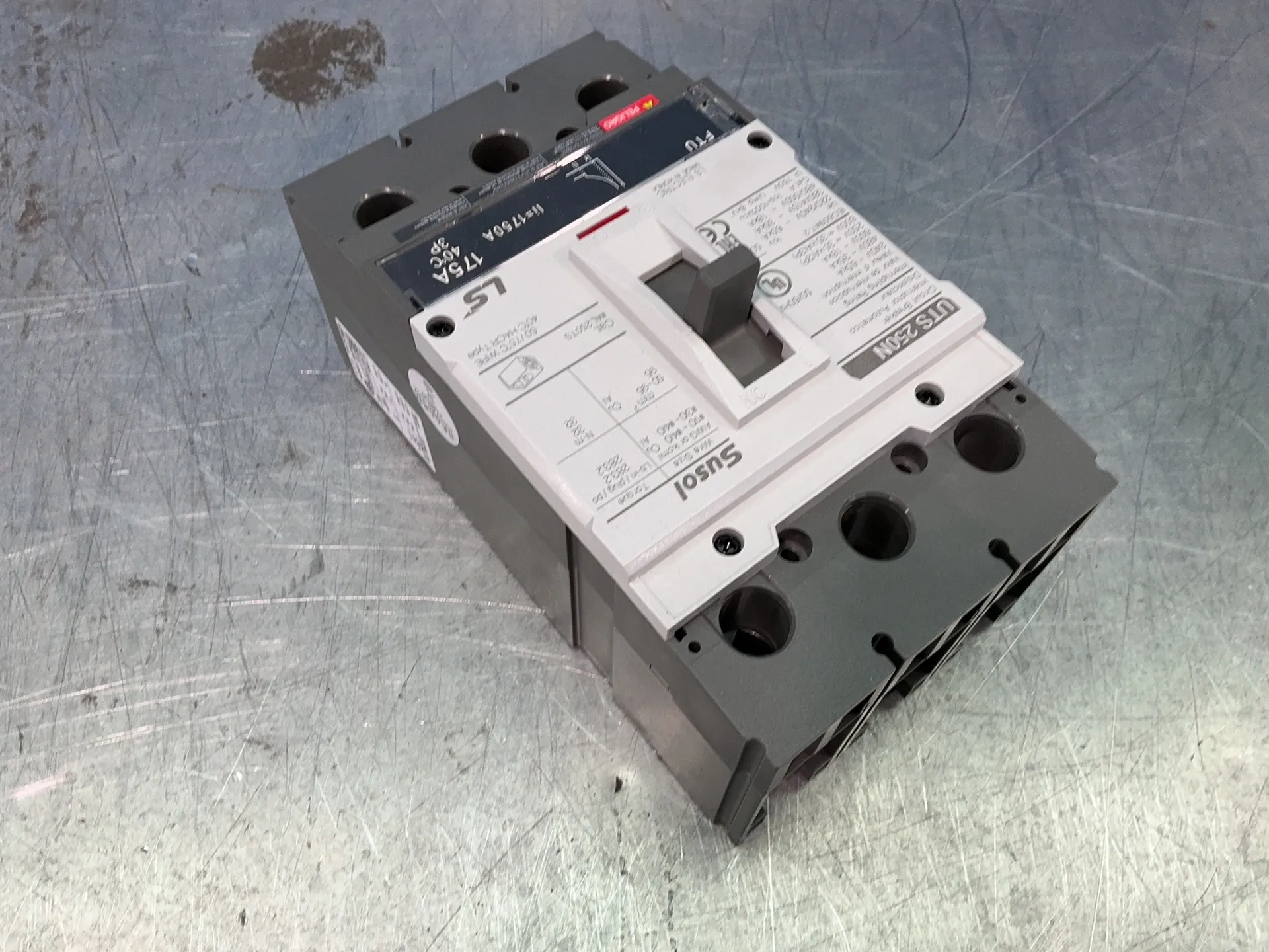 175 Amps, Leroy Somer Electric #UTS250N, Molded Case Circuit Breaker, 240/480/600 VAC, new, LOT of 5 - Image 2